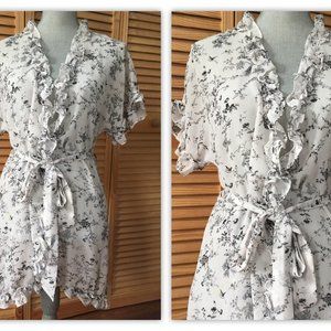 In Bloom Robe
